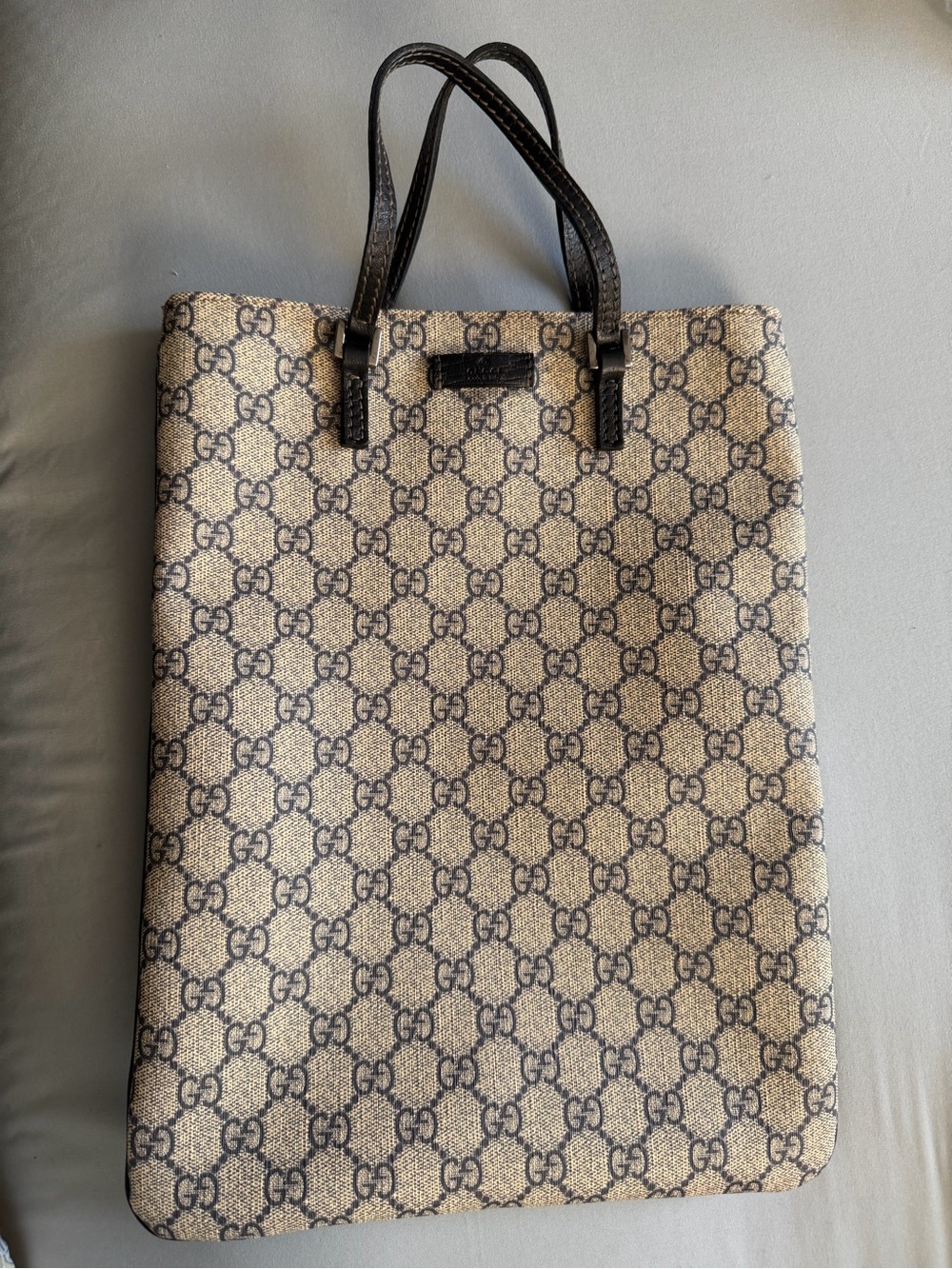 Gucci Beige & Brown GG Monogram Vertical Tote